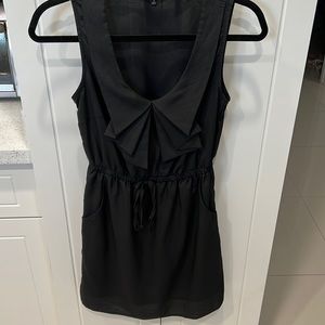 Bebop, Woman’s sleeveless black dress with pockets, size small